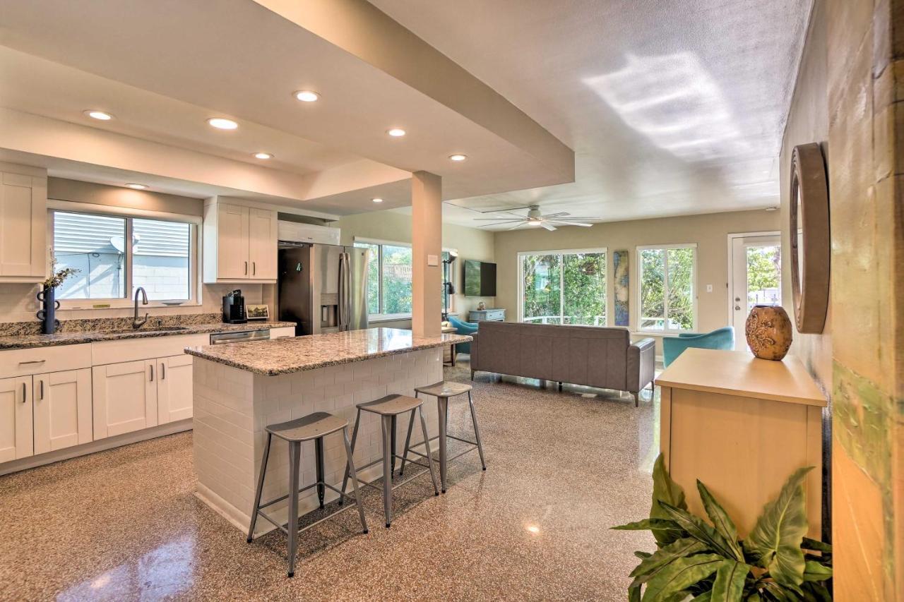 Pet-Friendly Waterfront Home - 2 Mi To Beach! Tarpon Springs Exterior foto