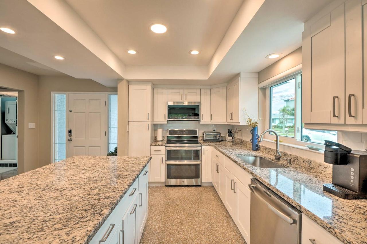 Pet-Friendly Waterfront Home - 2 Mi To Beach! Tarpon Springs Exterior foto