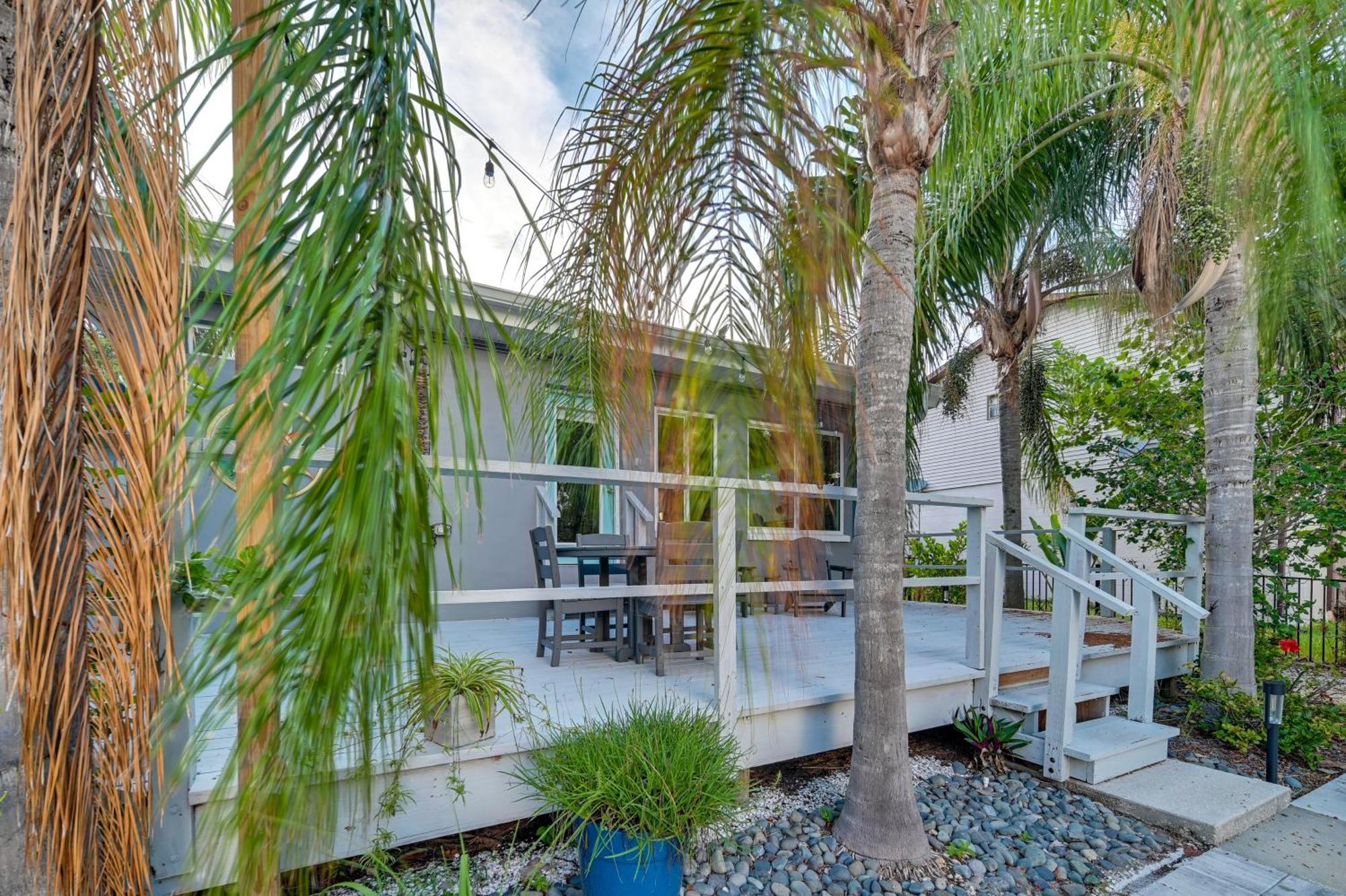 Pet-Friendly Waterfront Home - 2 Mi To Beach! Tarpon Springs Exterior foto